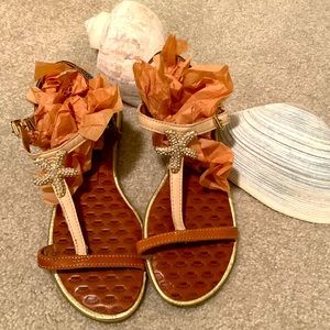 Juicy Couture Alana sandals Starfish Embellishment Excellent condition size 7.